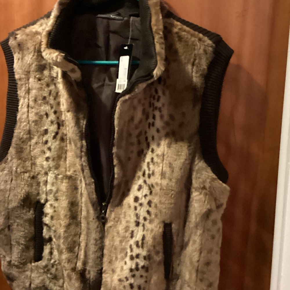Essentials by Milano Animal Print Faux Fur Vest